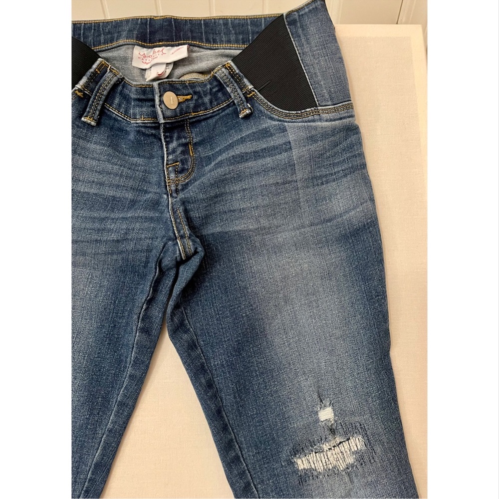 Isabel Maternity by Ingrid & Isabel | Distressed Jeggings | Size 2 - Picture 4 of 7